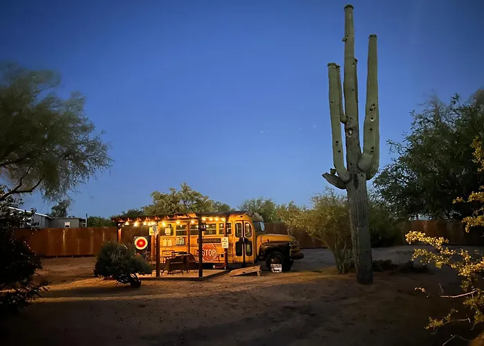 Casa vacanze Bus Stop Saloon *heart Of Cave Creek* Cave Creek